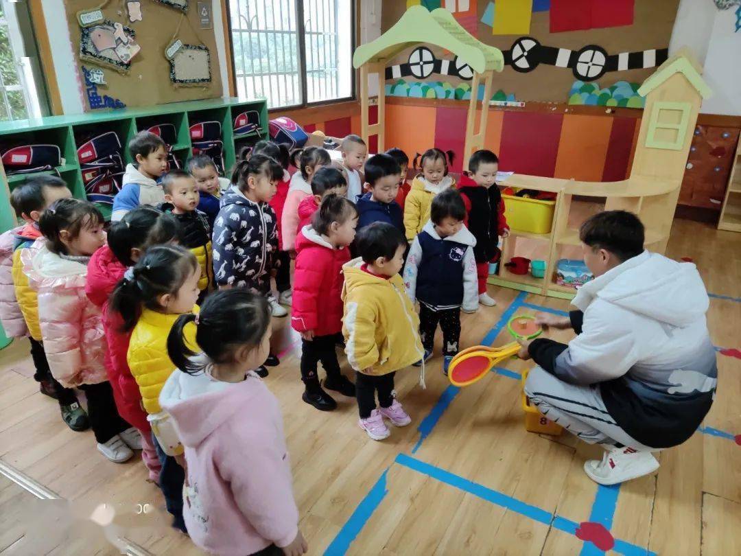 
【班级动态】小小搬运工——小班体育运动“JDB电子”(图5)