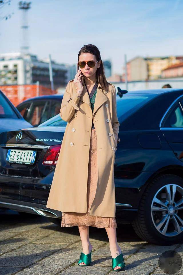 ‘JDB电子游戏官网’
眼光够好的中年女人 大衣都市选这5种颜色 显年轻又颇具高级感(图8)